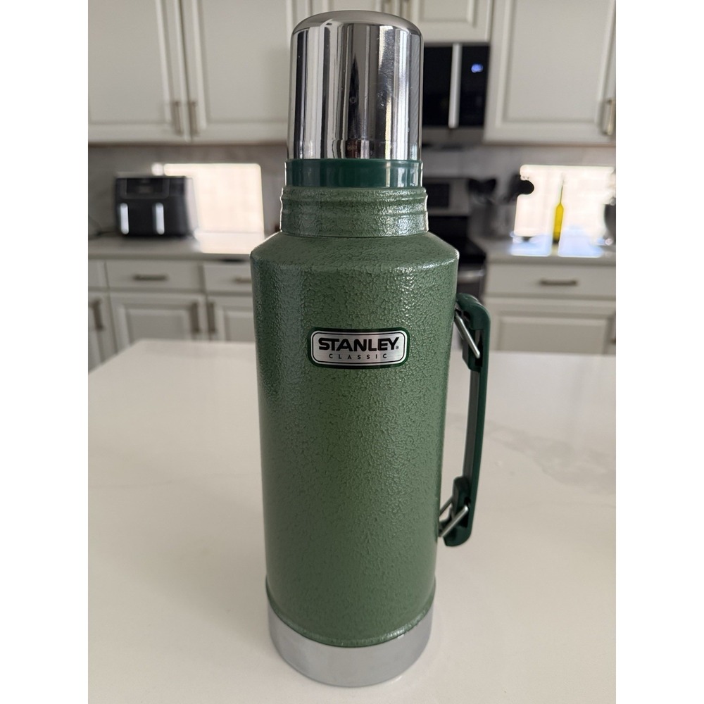 Stanley Classic Vacuum Bottle Quart Steel Thermos, Green Aladdin Industries